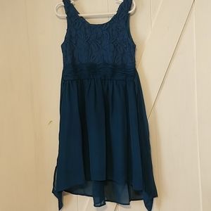 Girls dress